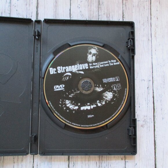 Dr. Strangelove or How I Learned to Stop Worrying and Love the Bomb (DVD 2004) - Picture 3 of 4